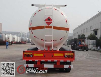 滁州運(yùn)輸公司引進(jìn)XYZ9404GRY興揚(yáng)牌易燃液體罐式運(yùn)輸半掛車(chē)，提升安全與效率